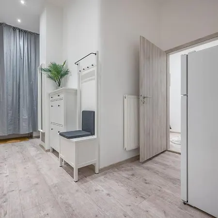 Dual 2br Comfort Escape With 2 Bathroom By Nw Appartement