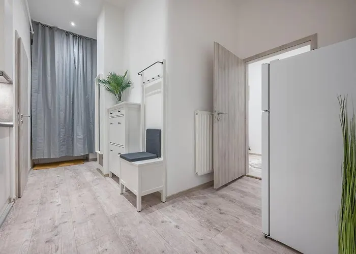 Dual 2br Comfort Escape With 2 Bathroom By Nw Apartamento
