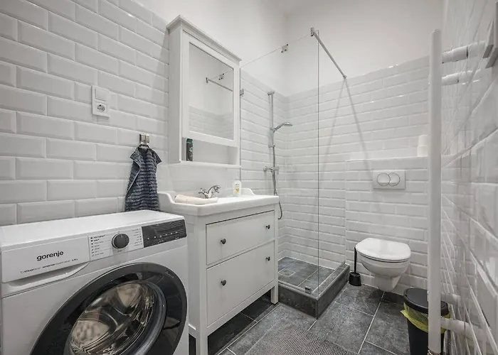 Dual 2br Comfort Escape With 2 Bathroom By Nw Appartement Budapest