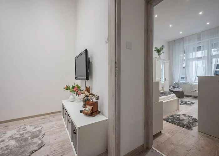 Dual 2br Comfort Escape With 2 Bathroom By Nw *